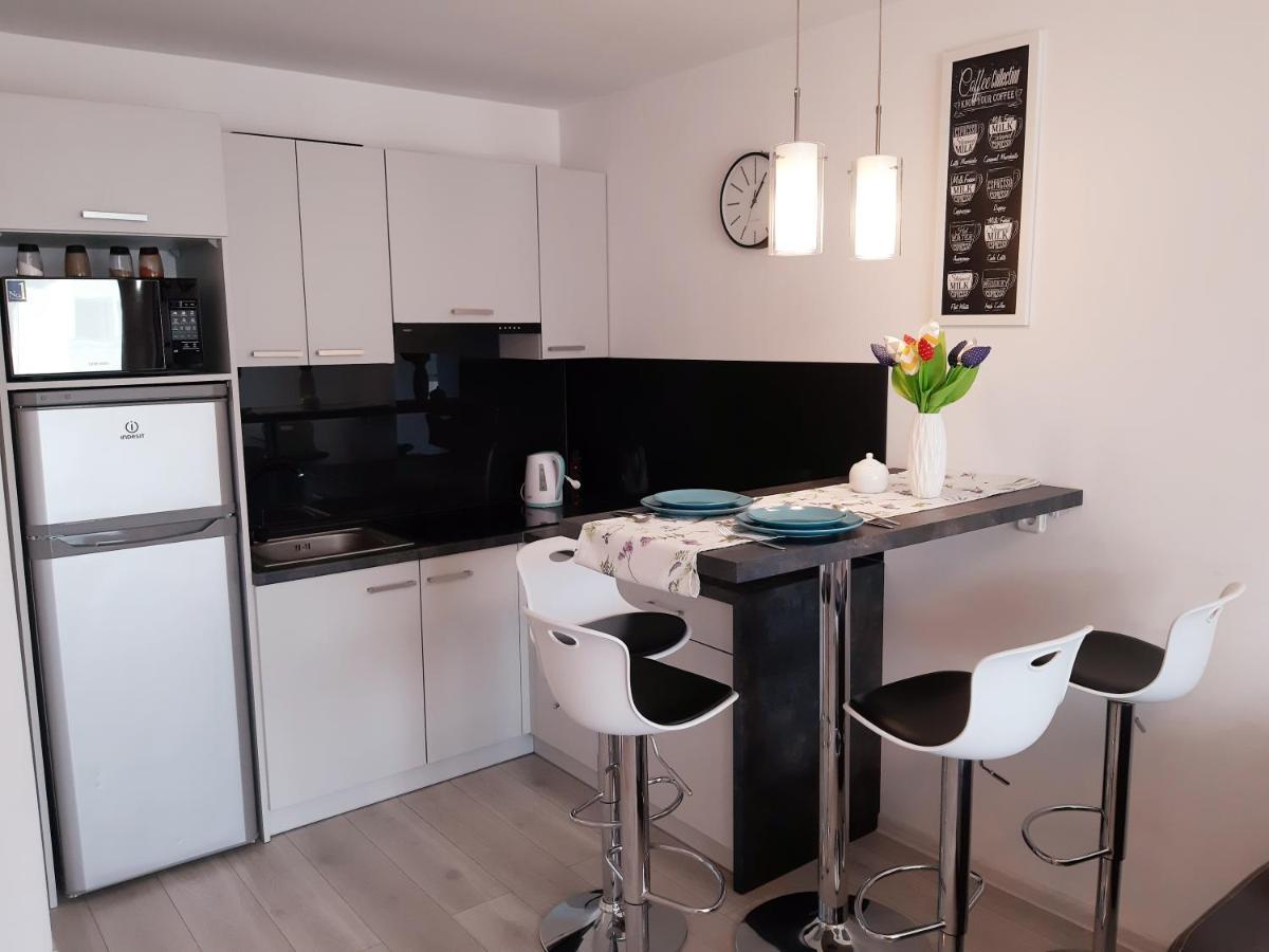 Apartamenty Asis Darlowko Exterior photo